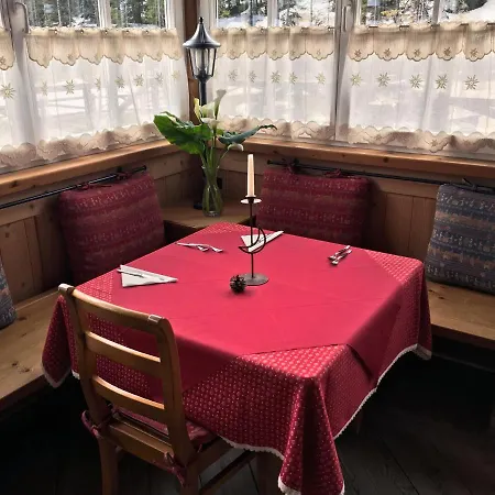 Rifugio Monti Pallidi Inn 2*