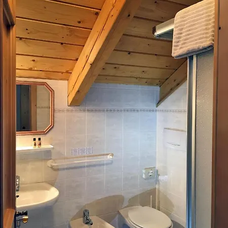 Rifugio Monti Pallidi 2*