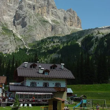 Rifugio Monti Pallidi Мініготель