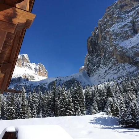 Herberg Rifugio Monti Pallidi 2*