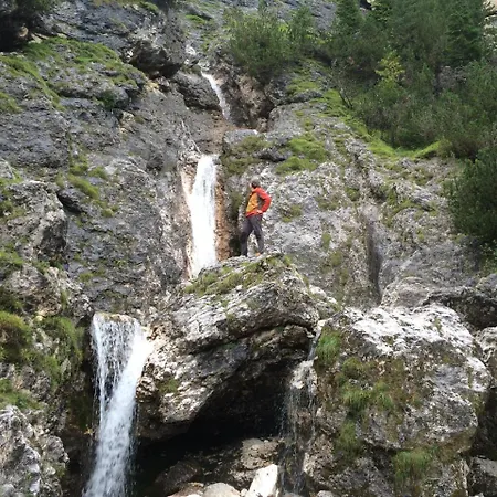 イン Rifugio Monti Pallidi