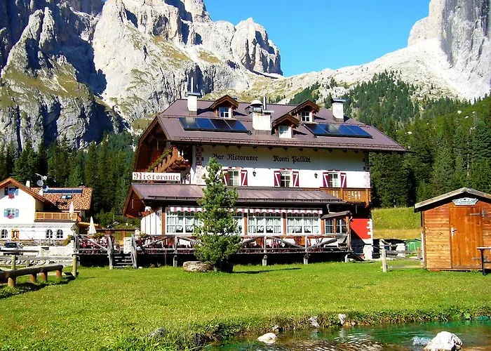 Kro Rifugio Monti Pallidi Canazei