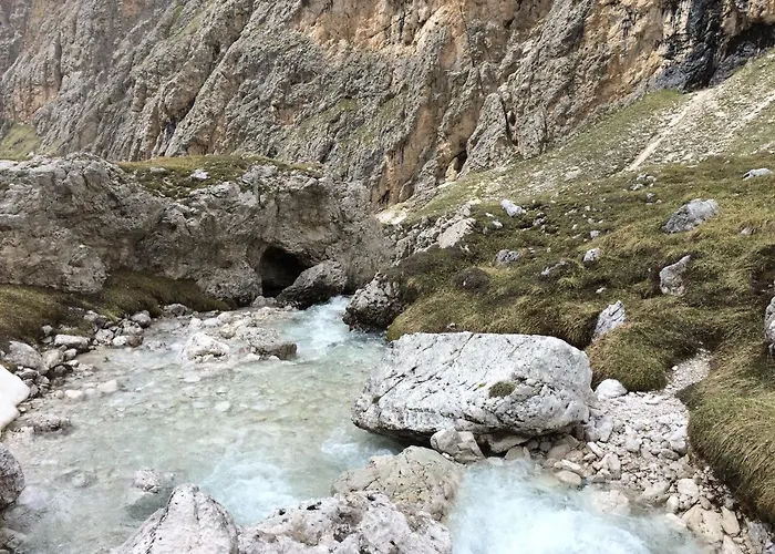 Kro Rifugio Monti Pallidi Canazei